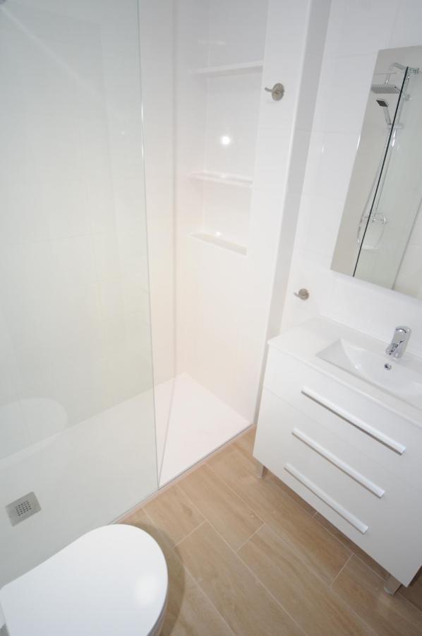 Orange Park Estudio Jardin Vista Piscina بينيكاسّين المظهر الخارجي الصورة