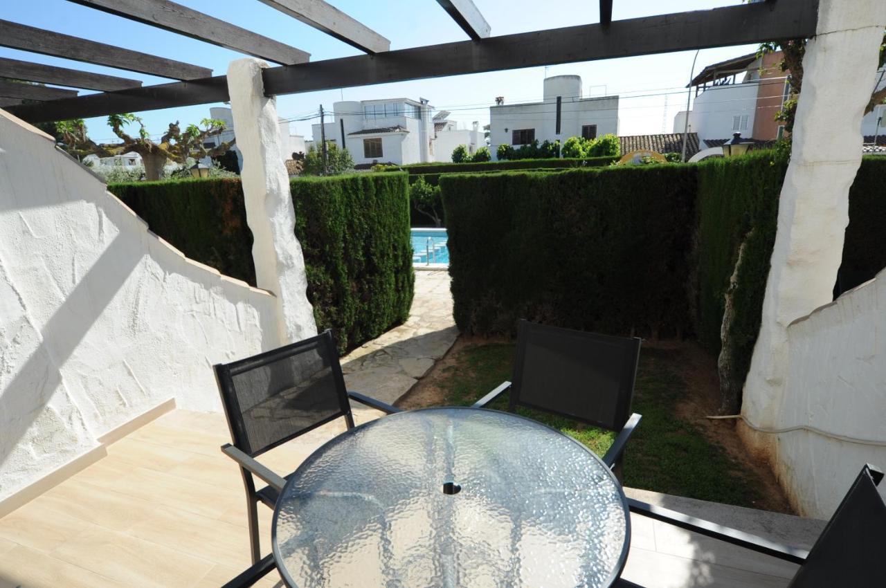 Orange Park Estudio Jardin Vista Piscina بينيكاسّين المظهر الخارجي الصورة